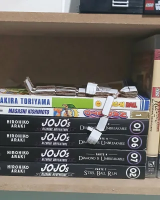 boneco de papelão